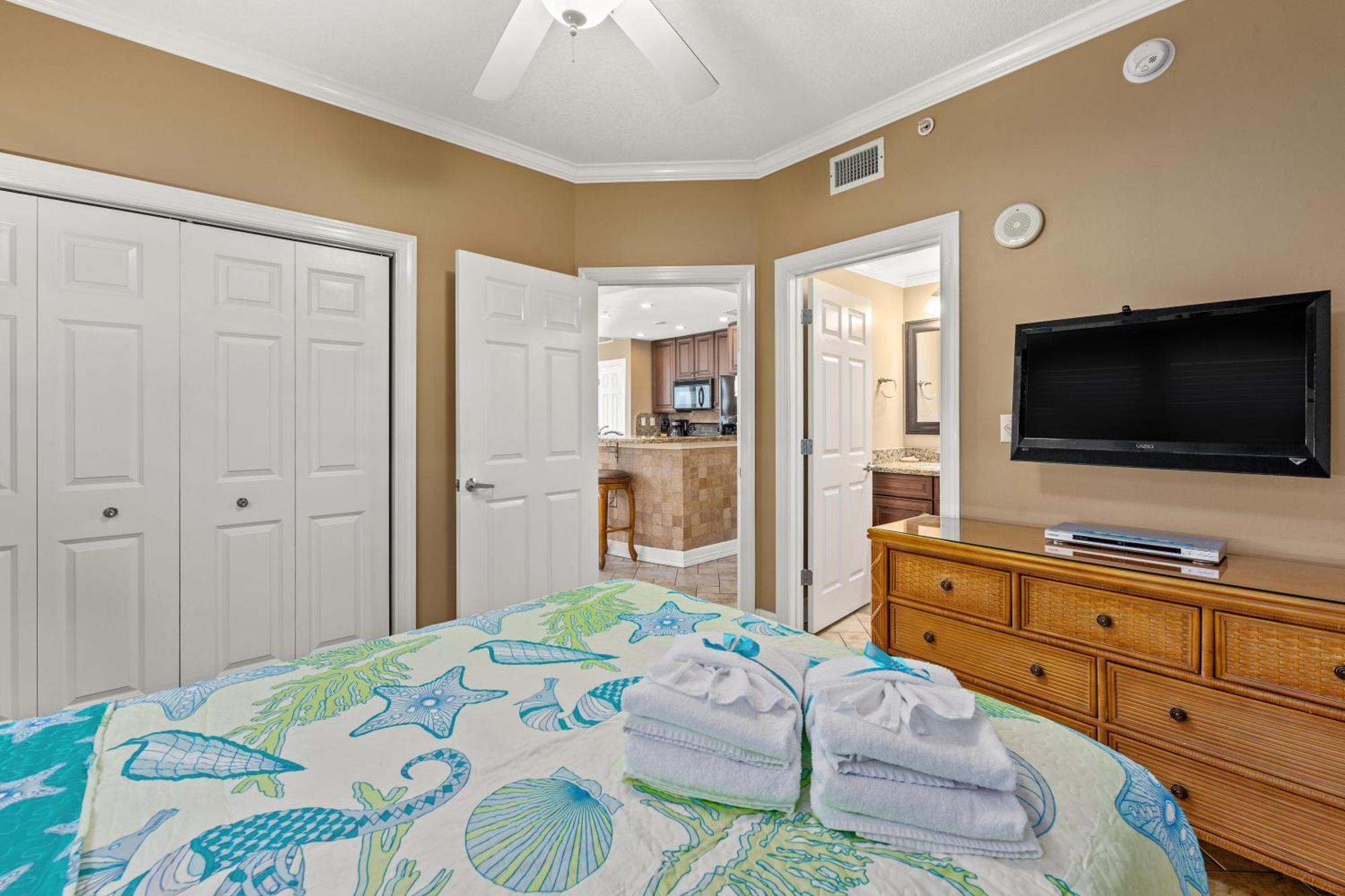 Gulf Front Master Bedroom! 2 Pools & Hot Tubs! Sleeps 8! Панама-Сити Экстерьер фото